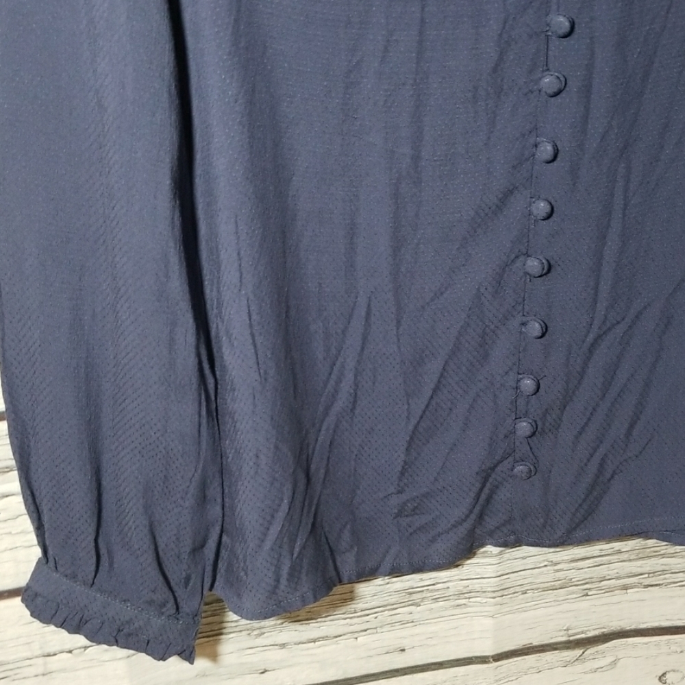 Modcloth Button Down Collared Ruffle Cuffed Medium - image 6